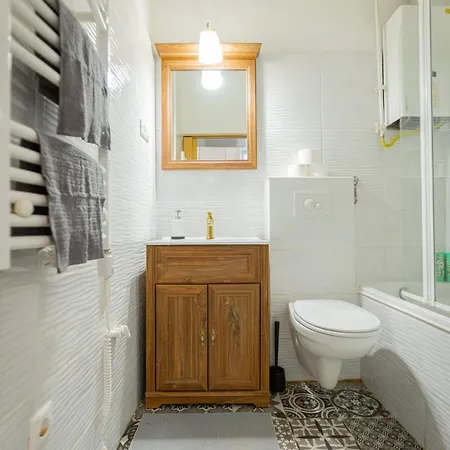 Cool In The Downtown, Eduardo Apartment *